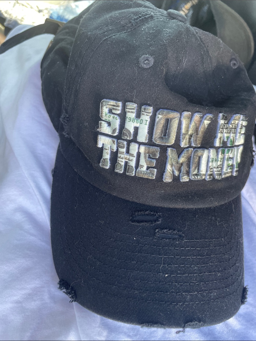 KBETHOS Black Hat with "SHOW ME THE MONEY" Money-Print Lettering - Picture 3 of 3